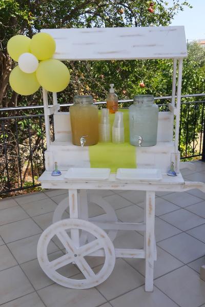 Oneiraki Refreshment Trolley 101